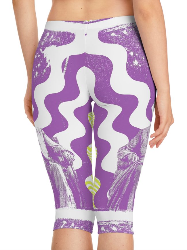 Trippy Women's Capri Leggings, Yoga Pants, Festival Wear, Bohemian Leggings, Unique Fitness Style, Statement Activewear