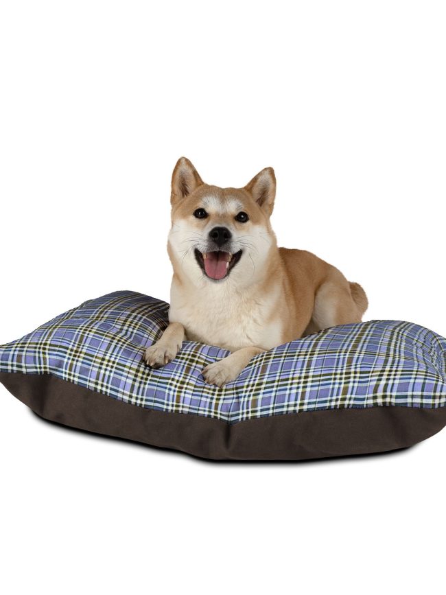 Cozy Plaid Pet Bed for Stylish Pets - Comfortable Dog & Cat Cushion