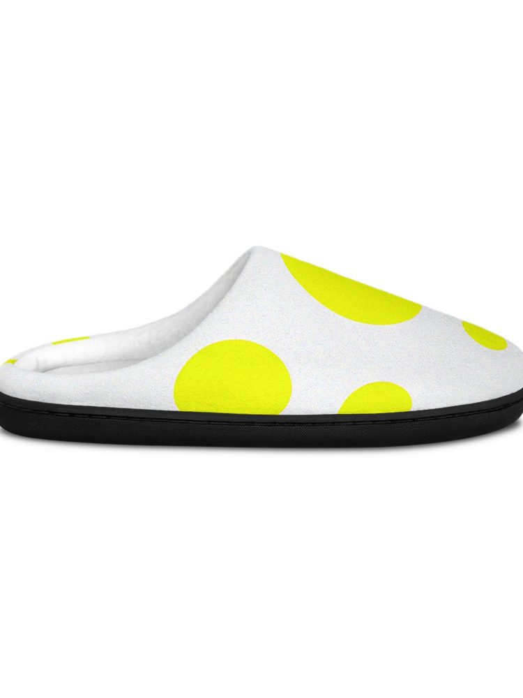 Cozy Polka Dot Indoor Slippers for Women - Fun and Comfortable Home Footwear