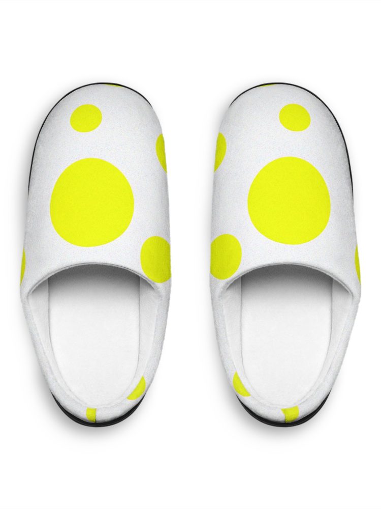 Cozy Polka Dot Indoor Slippers for Women - Fun and Comfortable Home Footwear