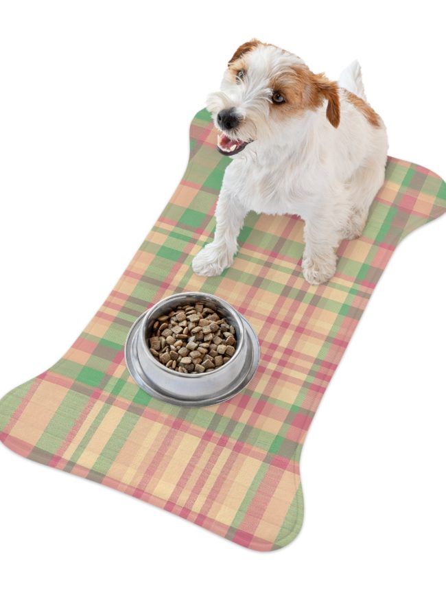 Chic Plaid Pet Feeding Mats - Stylish Dog Bowl Mats for Dogs & Cats | Perfect for Everyday Use & Special Occasions