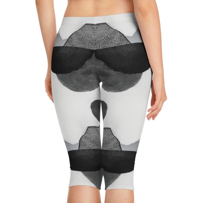 Chic Abstract Women's Capri Leggings, Yoga Wear, Activewear, Fitness Leggings, Fashionable Athleisure, Trendy Workout Pants