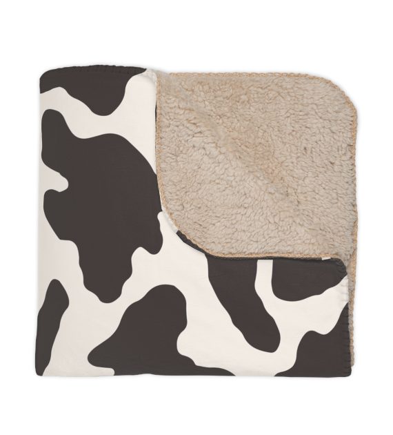 Cozy Tan Sherpa Pet Blanket, Soft Plush Throw for Home Decor, Perfect for Winter, Gifts, Movie Nights, and Snuggling - Image 3