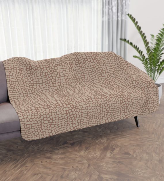 Cozy Tan Sherpa Pet Blanket - Soft Warm Throw for Home Decor, Gift for Birthdays, Weddings, or Snuggling - Image 8