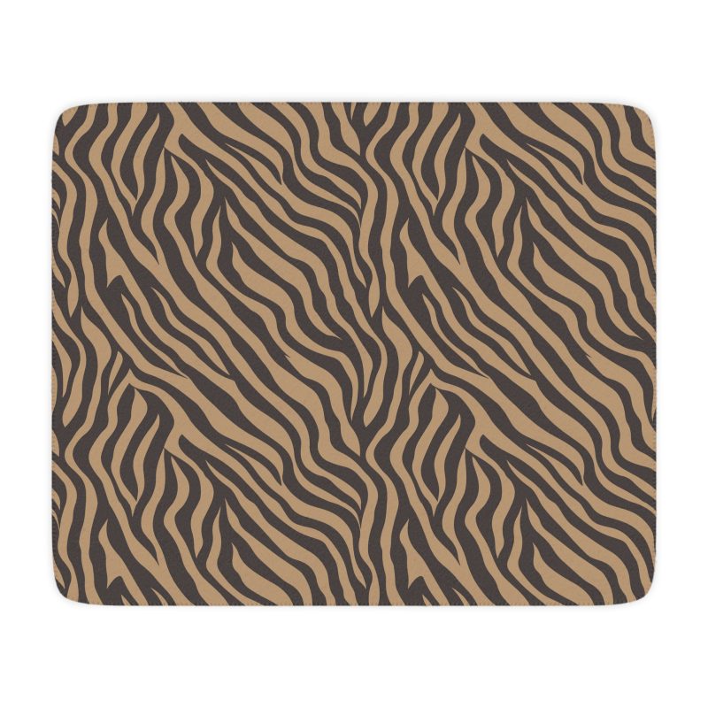 Cozy Tan Sherpa Pet Blanket, Warm Sherpa Throw, Soft Animal Print Blanket, Perfect for Winter, Home Decor, Gift for Her