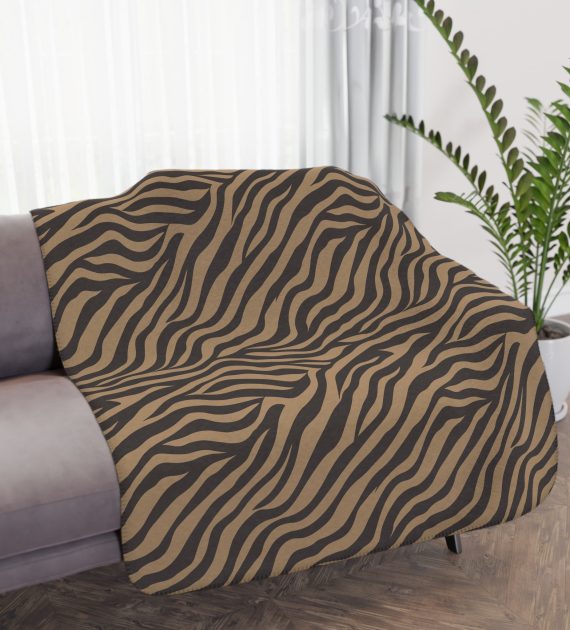 Cozy Tan Sherpa Pet Blanket, Warm Sherpa Throw, Soft Animal Print Blanket, Perfect for Winter, Home Decor, Gift for Her - Image 4