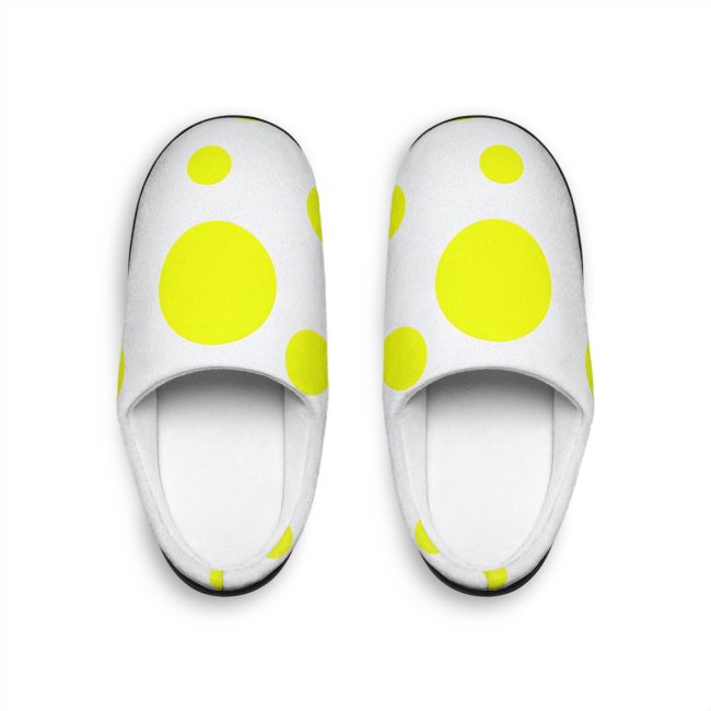 Cozy Polka Dot Indoor Slippers for Women - Fun and Comfortable Home Footwear